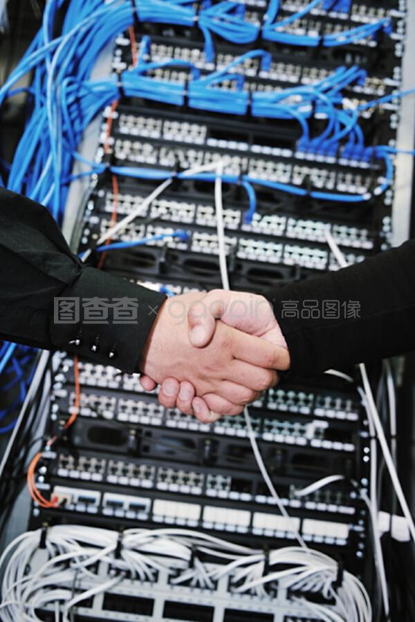 網(wǎng)絡服務器室工程 構(gòu)建高效網(wǎng)絡基礎設施的關(guān)鍵步驟
